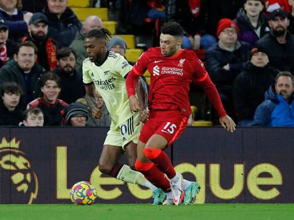 Tin Liverpool 22/11: Chamberlain quyết tâm cạnh tranh xuất đá chính