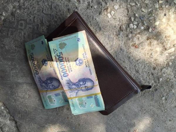 Nằm mơ nhặt được tiền đánh con gì chắc trúng? Giải mã giấc mơ