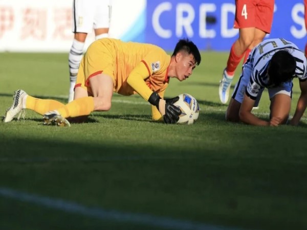 Thủ môn có được ghi bàn không? Khi người gác đền tỏa sáng